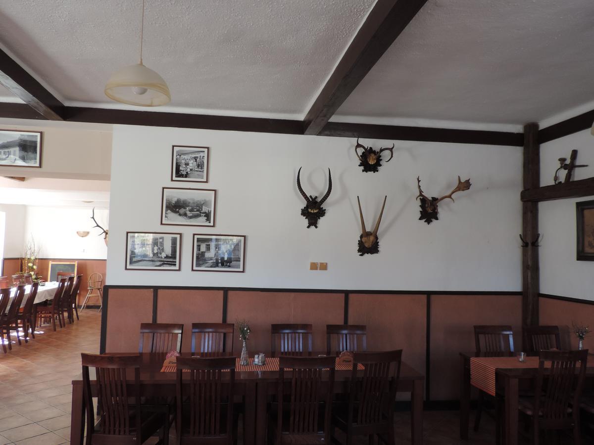 Ubytovaci Hostinec Na Skalach Budislav  Экстерьер фото